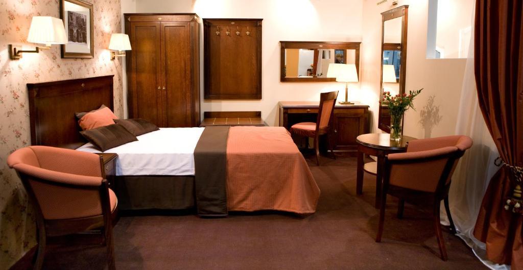 Hotel Kasyno Jarocin Rom bilde